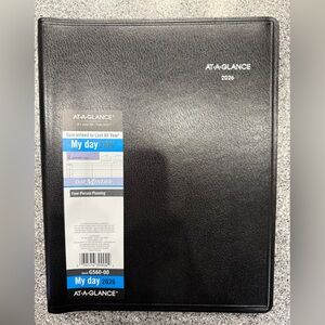 AT-A-GLANCE 2026 Black Planner